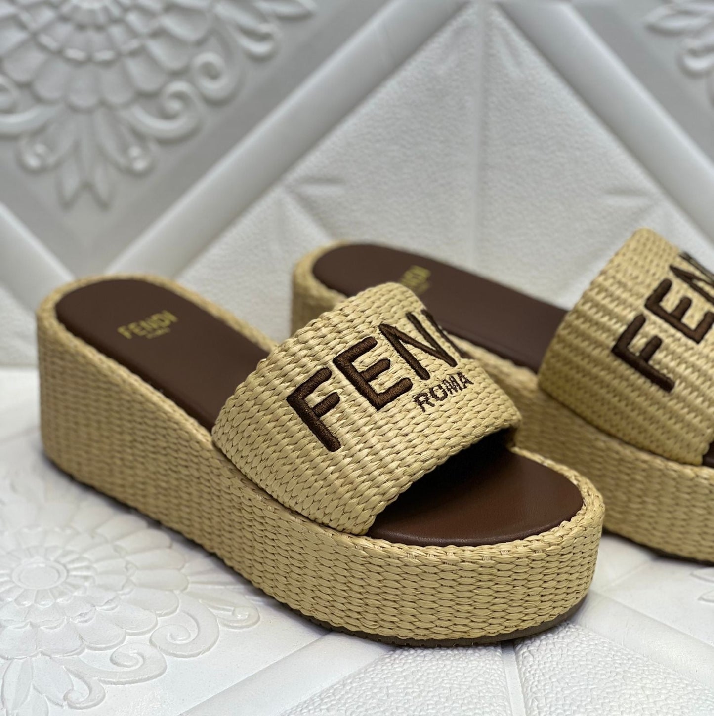 Fendi sandals heels - wedges