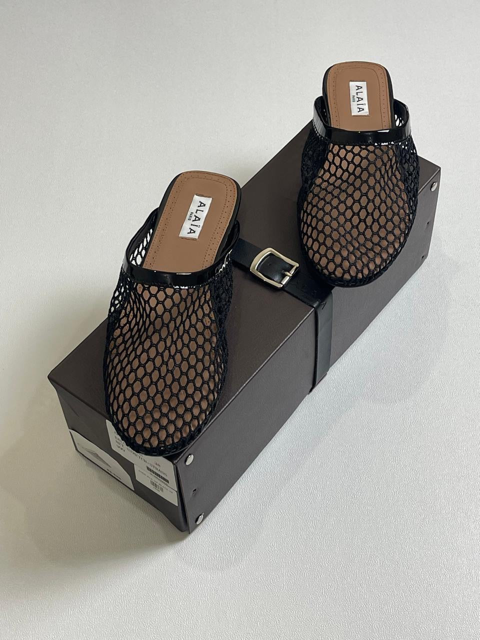 Alaia mules