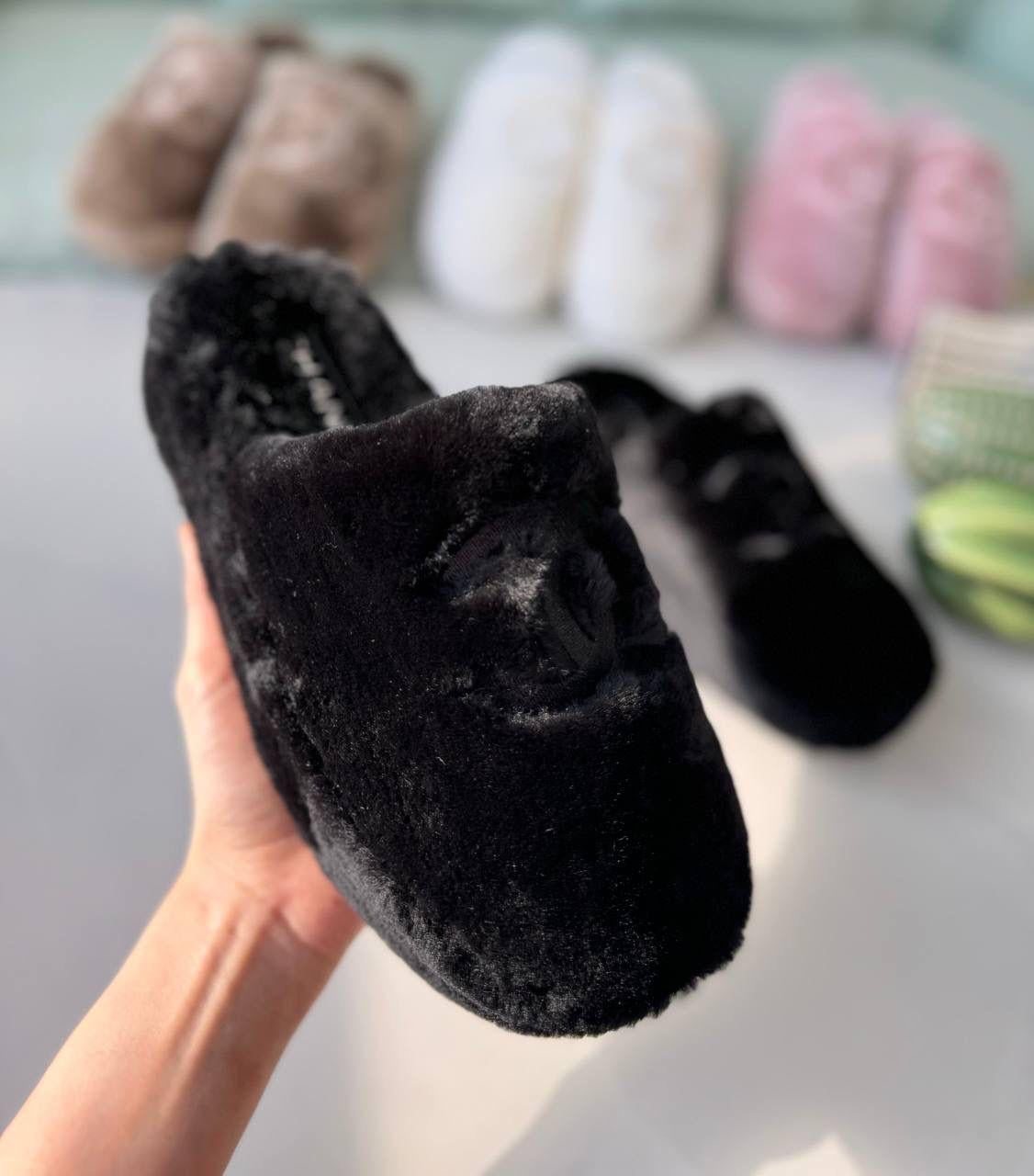 Chanel mules with fur