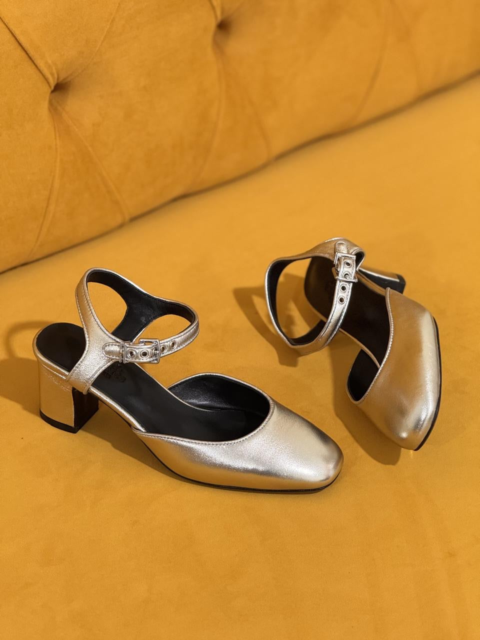 Hermes heels