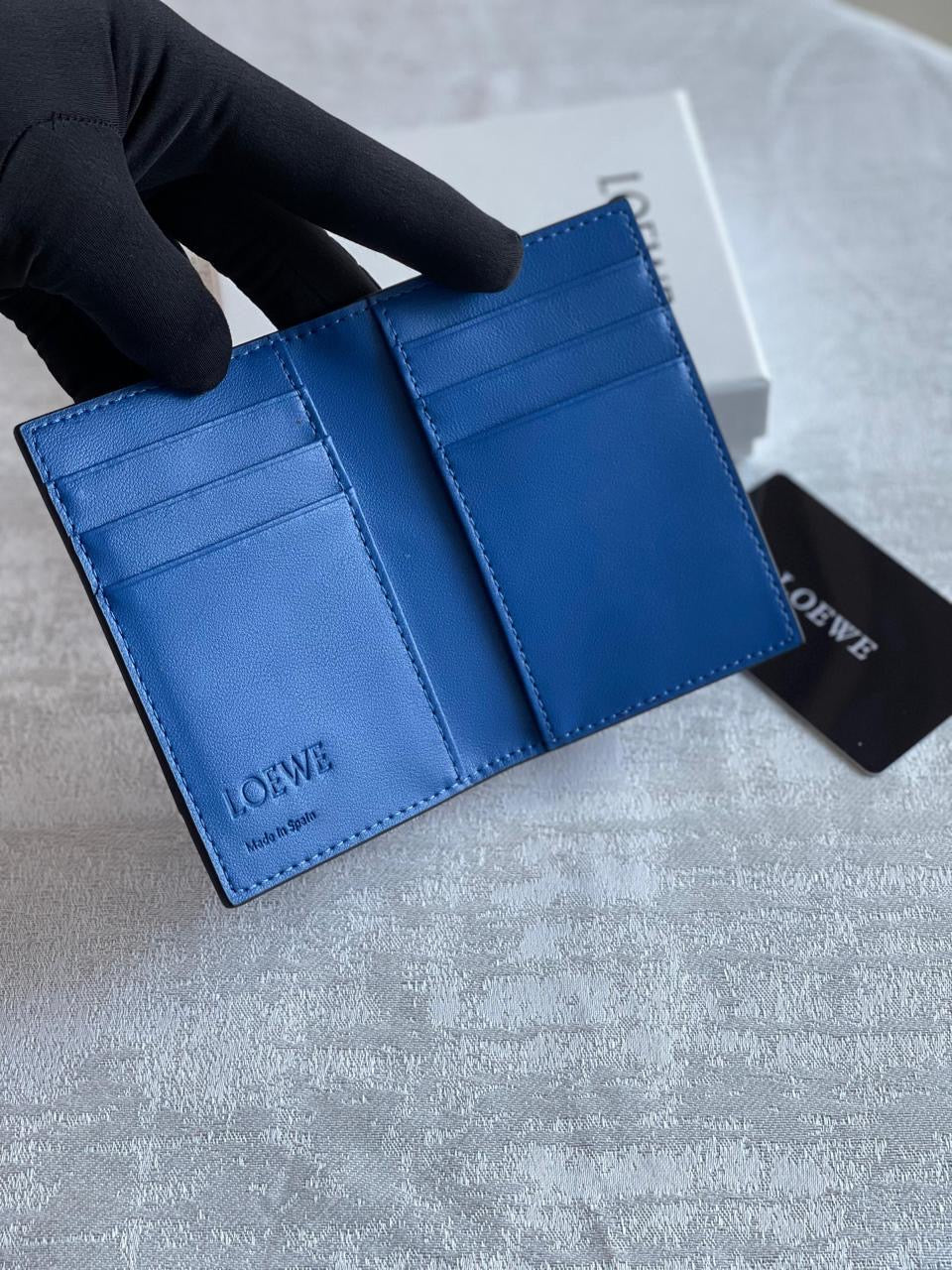 Loewe wallet