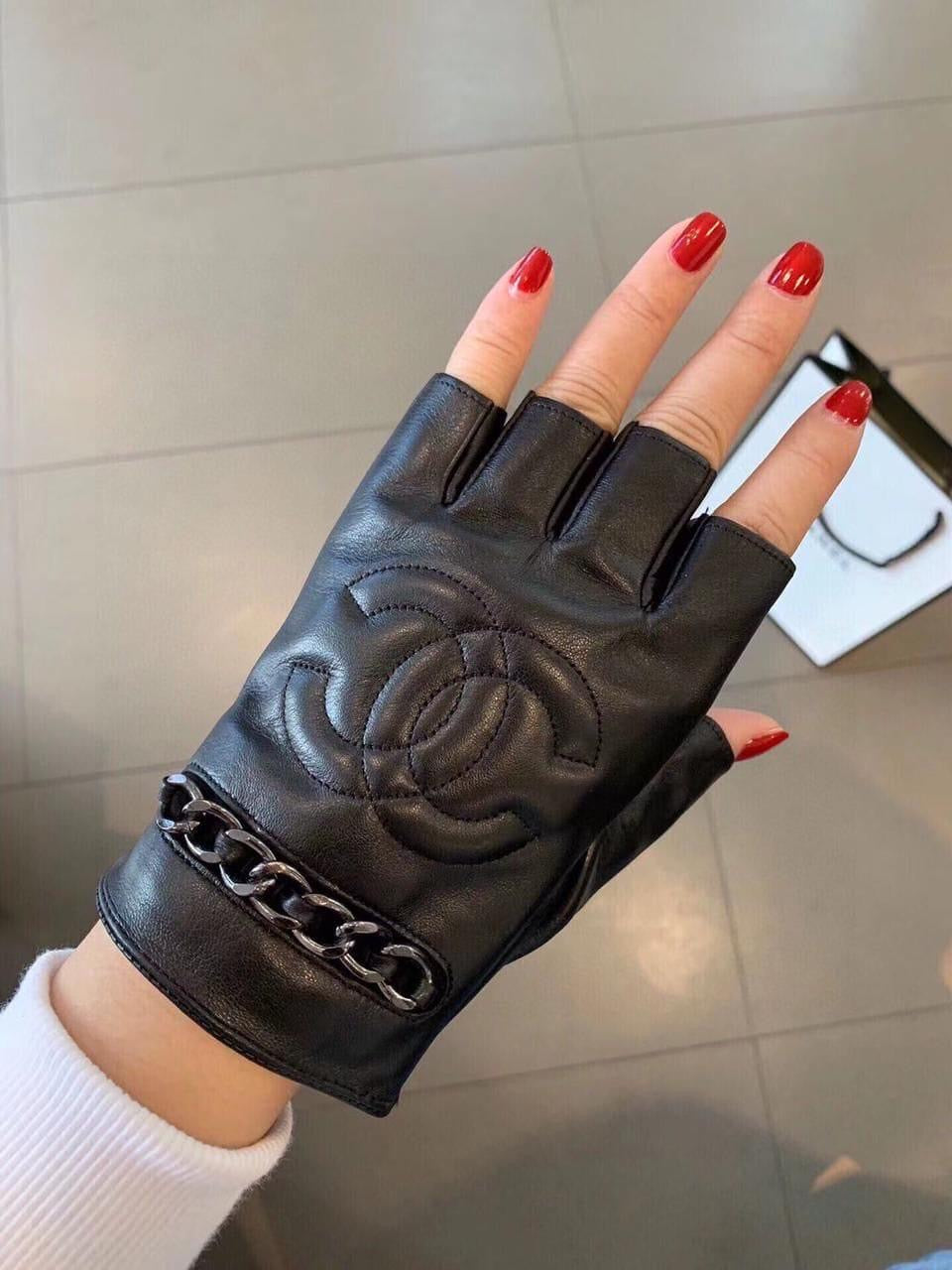 Chanel gloves
