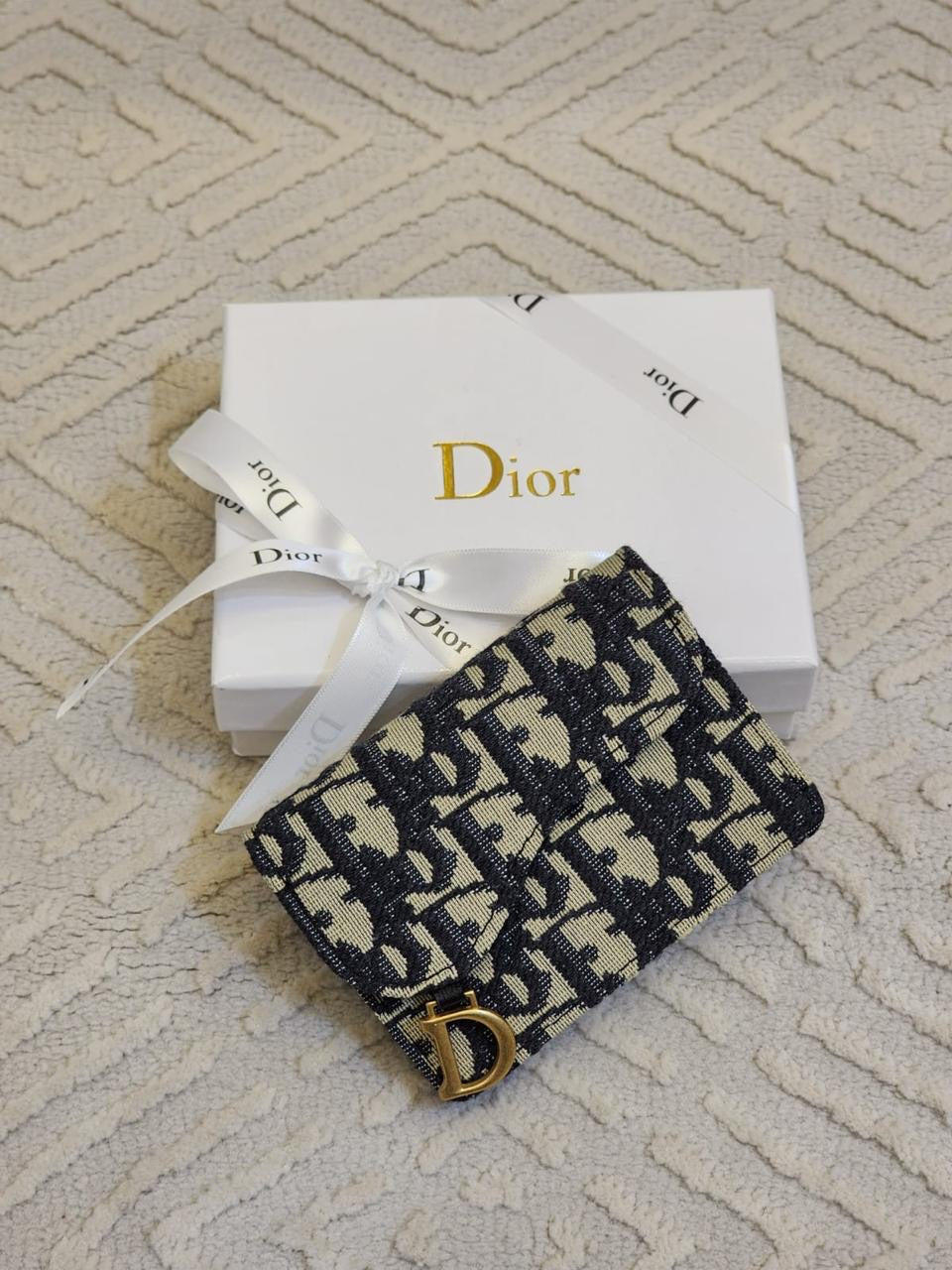 Dior wallet