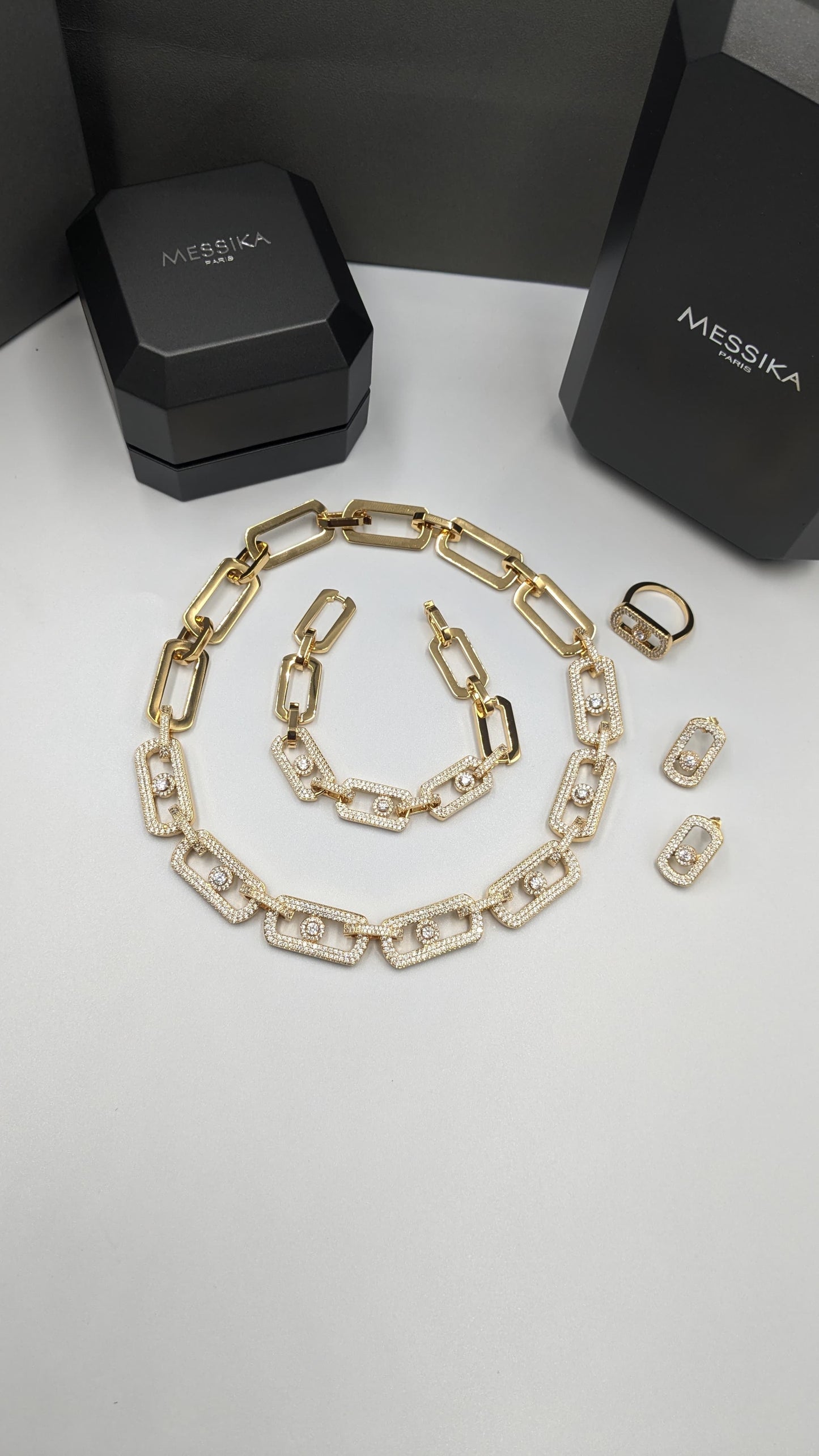 Messika jewelry set