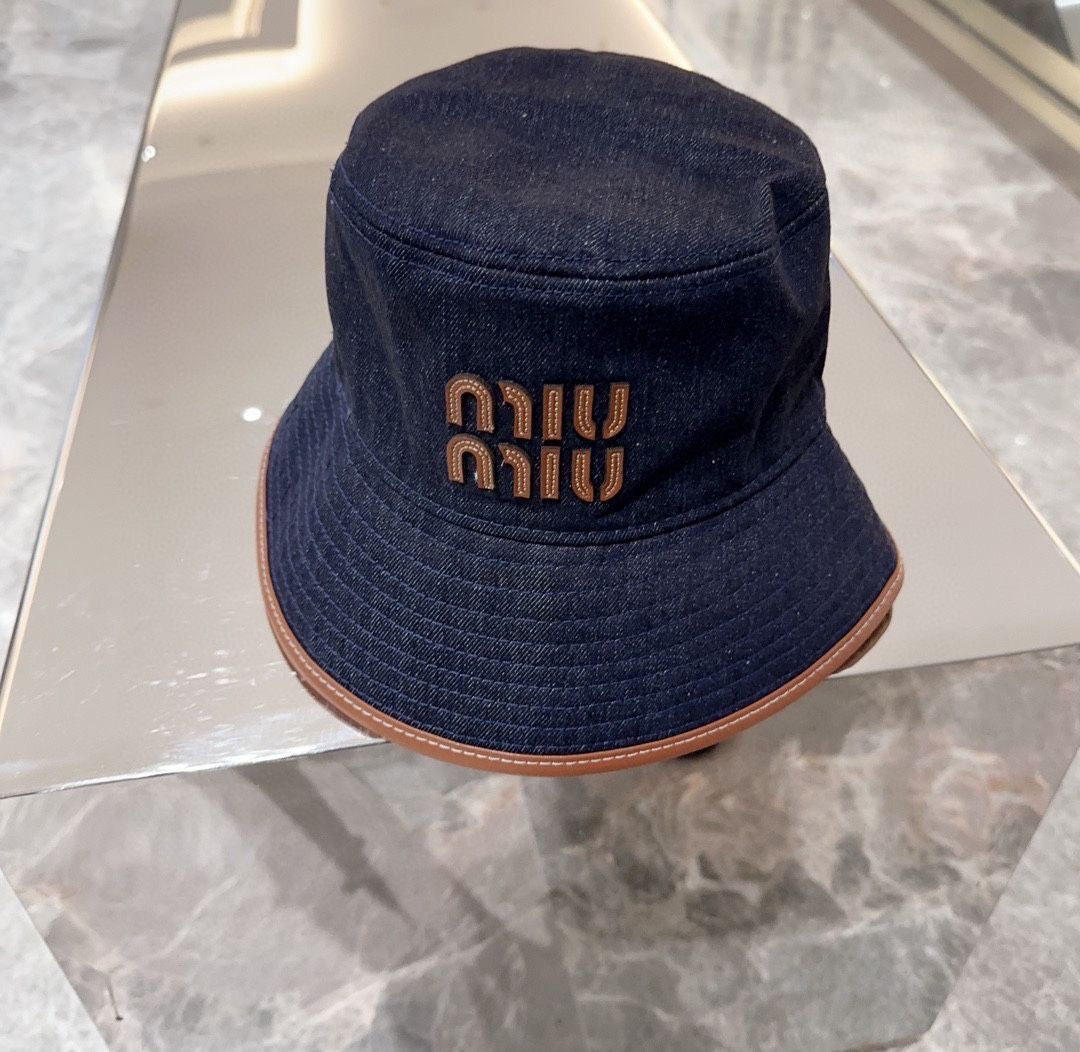 Miu miu hat
