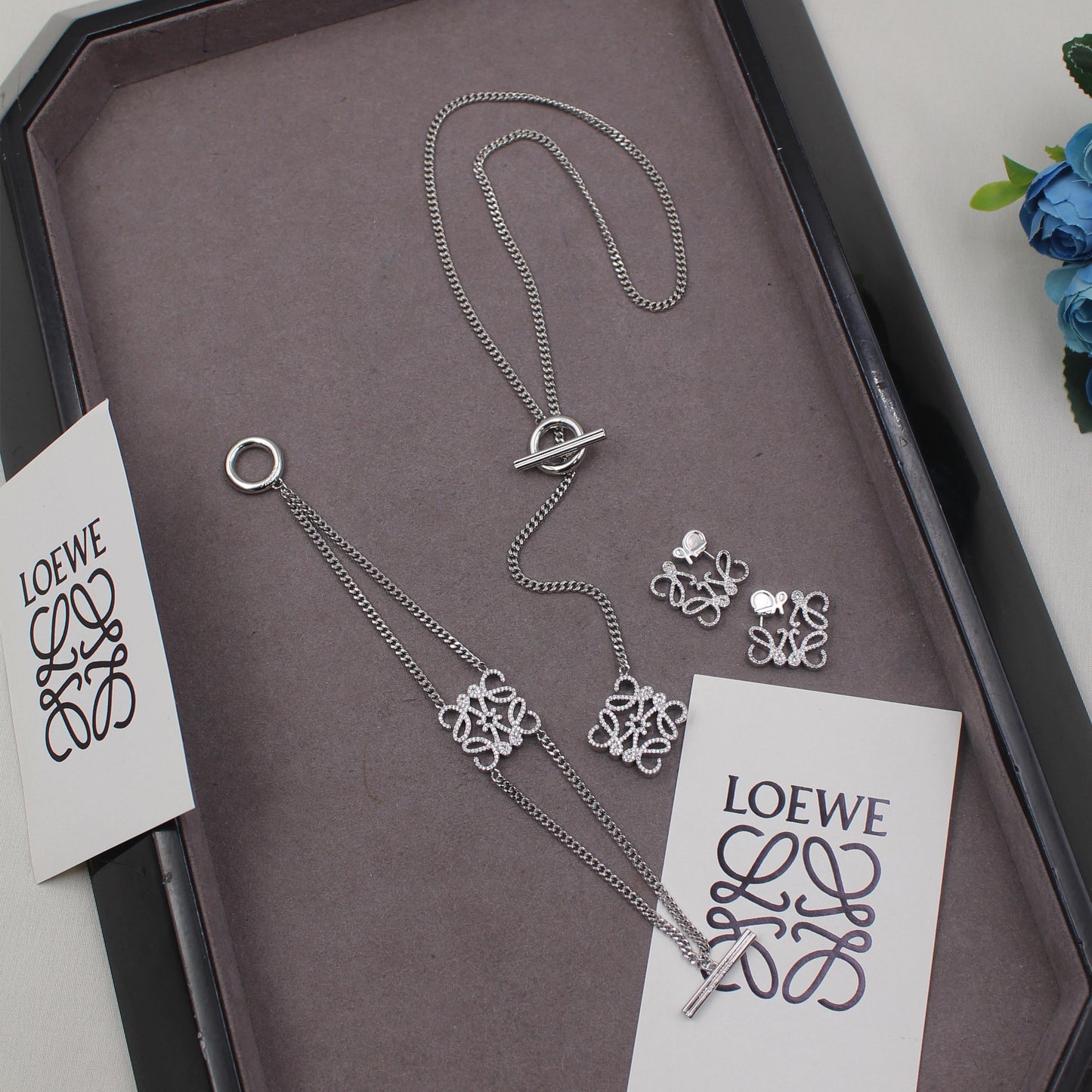 Loewe jewelry set