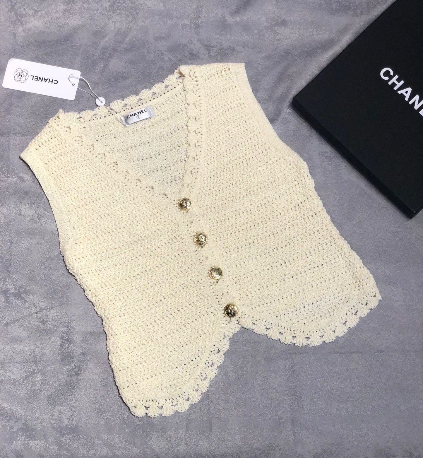 Chanel top - vest