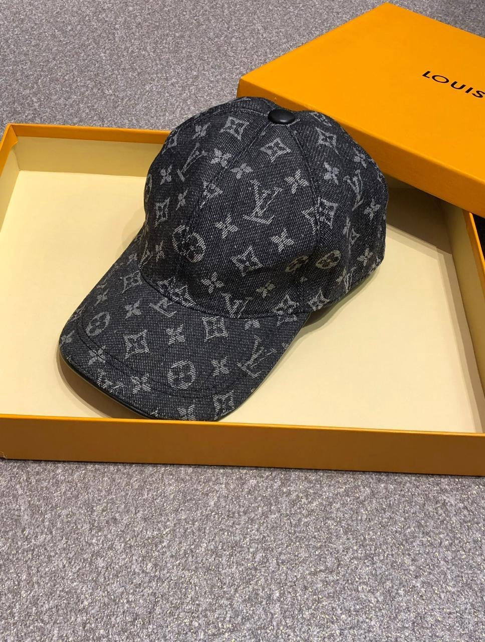 Lv cap