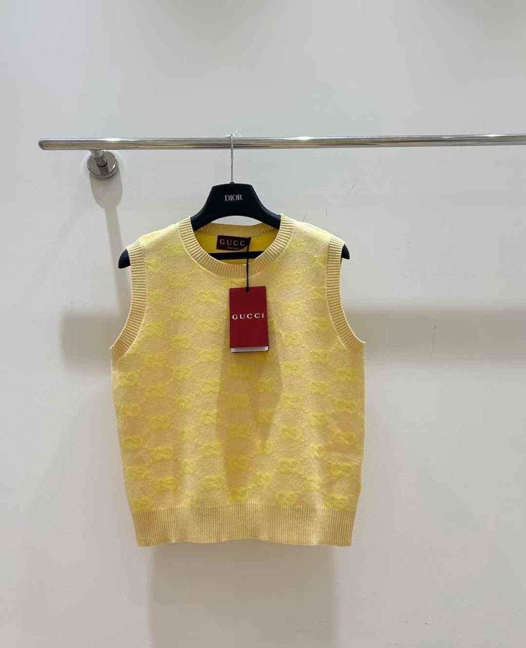Gucci top