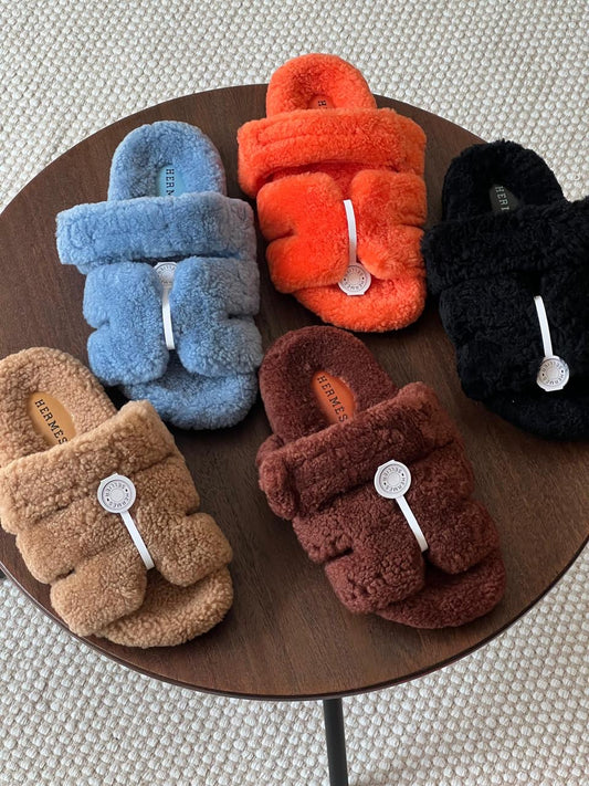 Hermes slippers chypre with fur