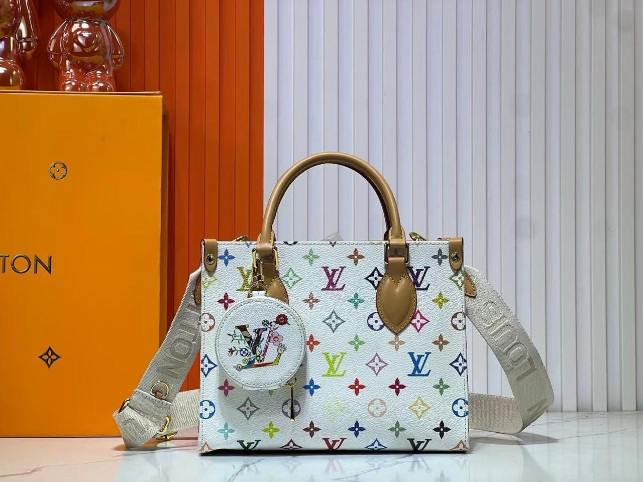 Lv bag tote