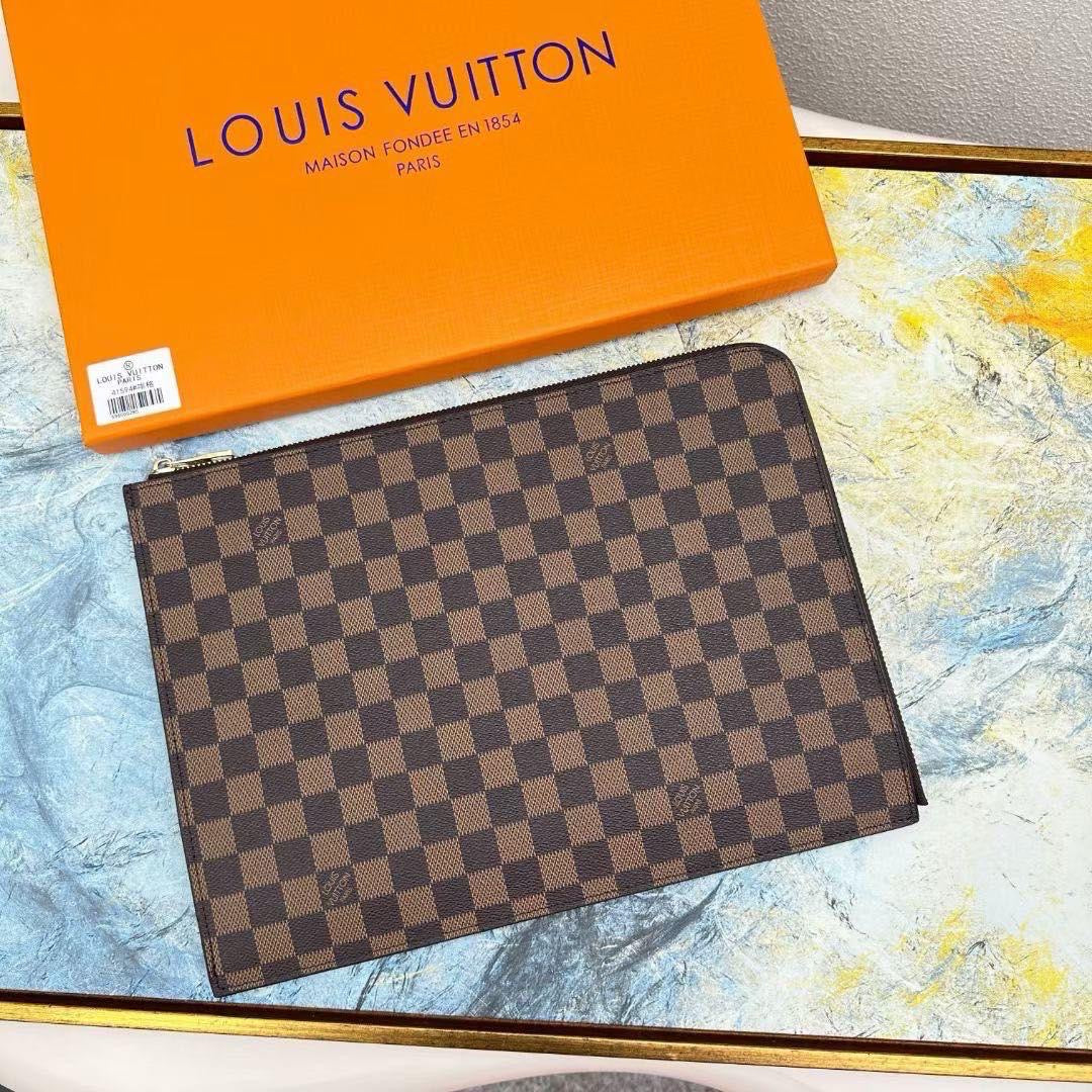Lv bag - pouch