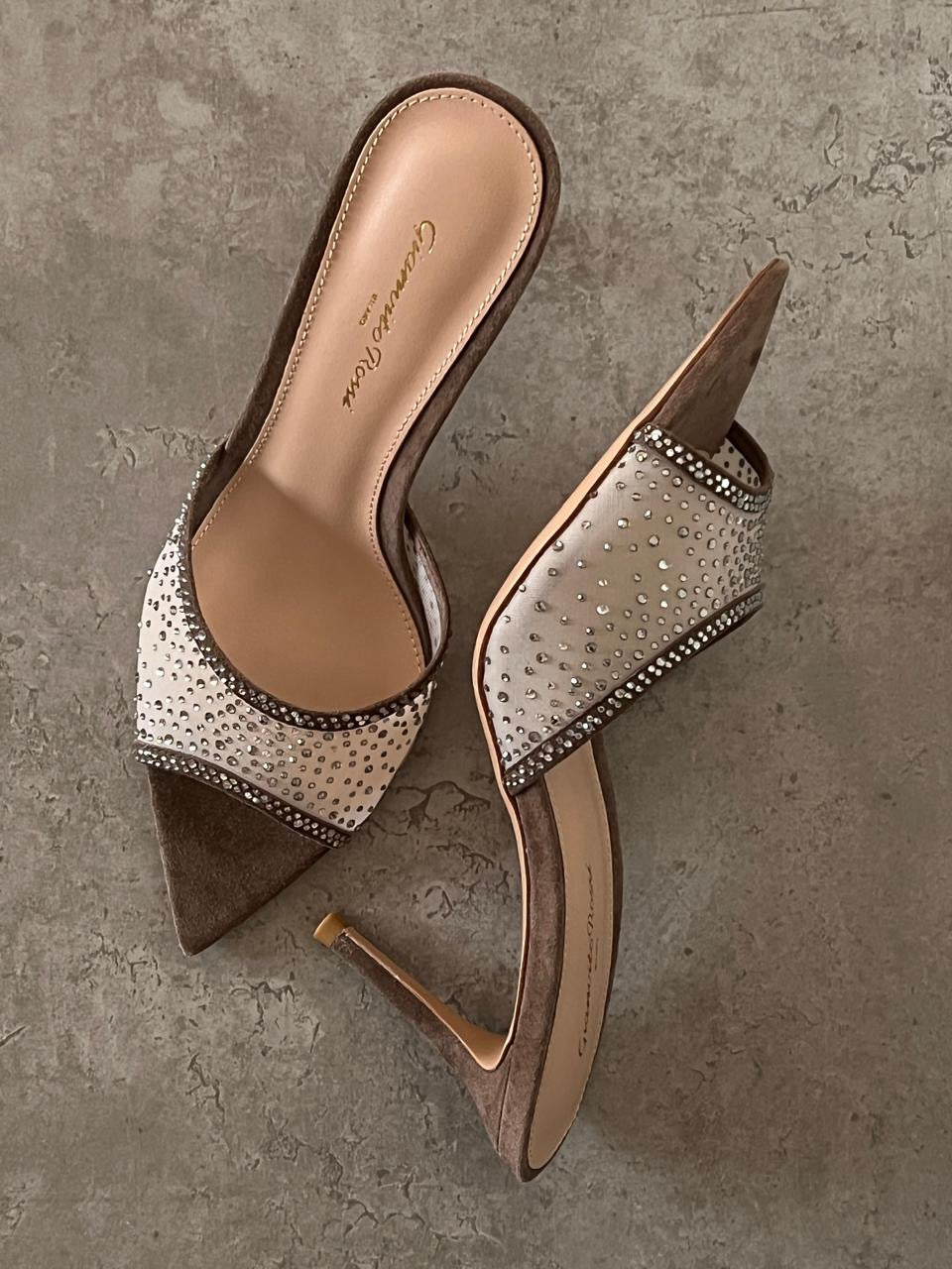 G rossi sandals heels