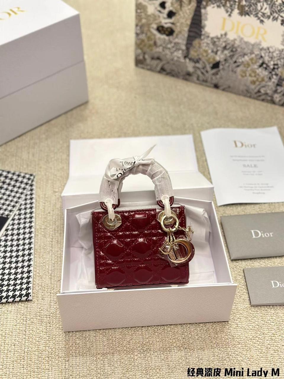 Lady dior bag micro