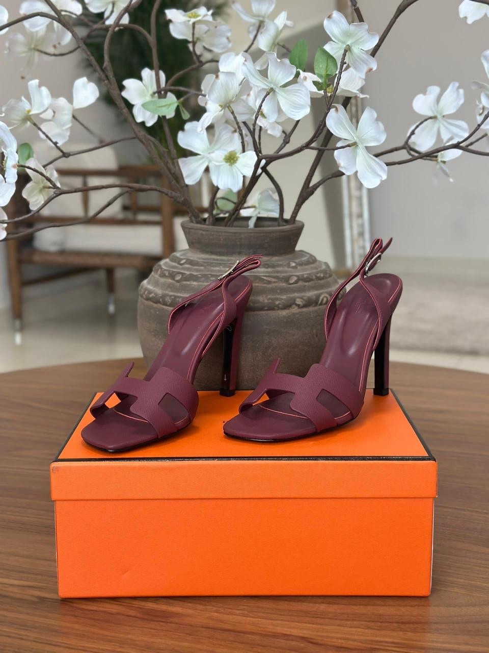 Hermes sandals heels