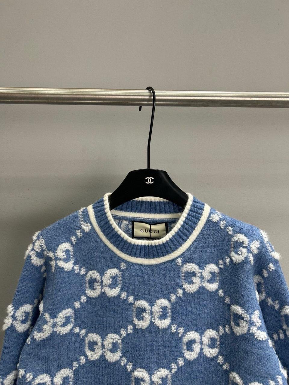 Gucci sweater