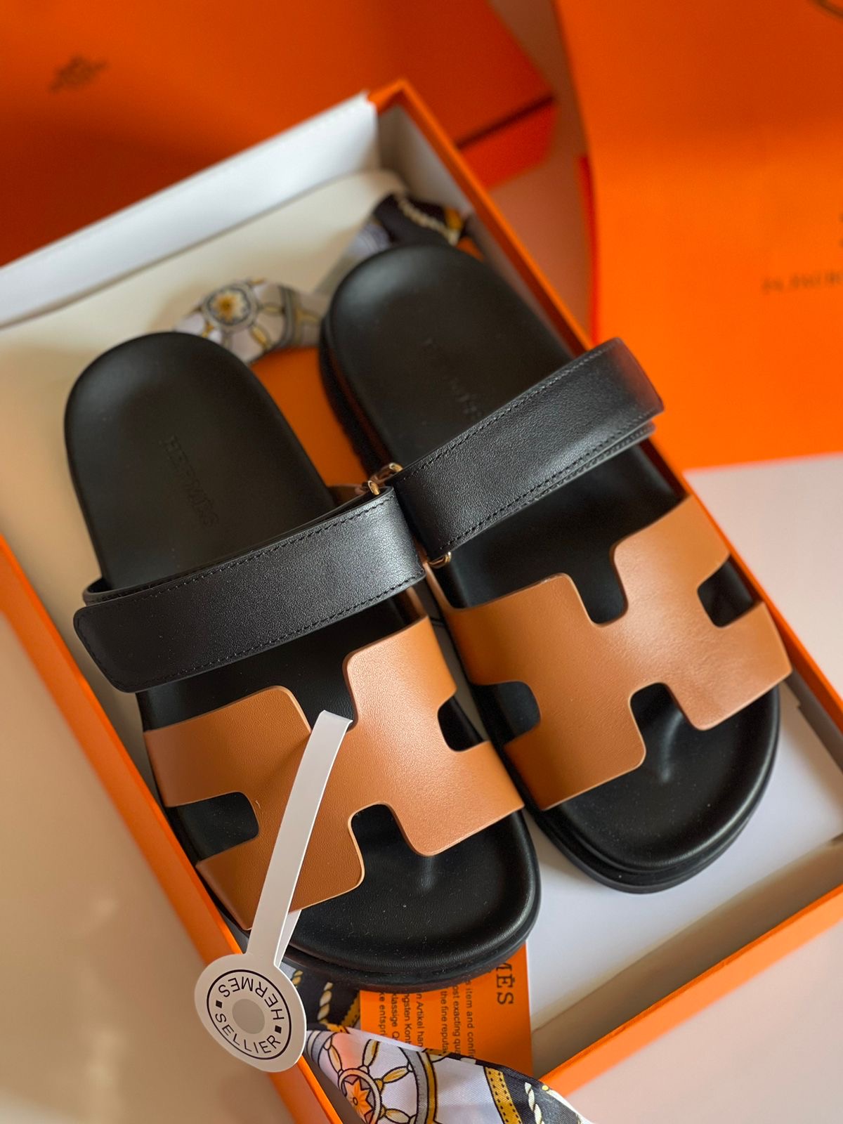 Hermes slippers- chypre