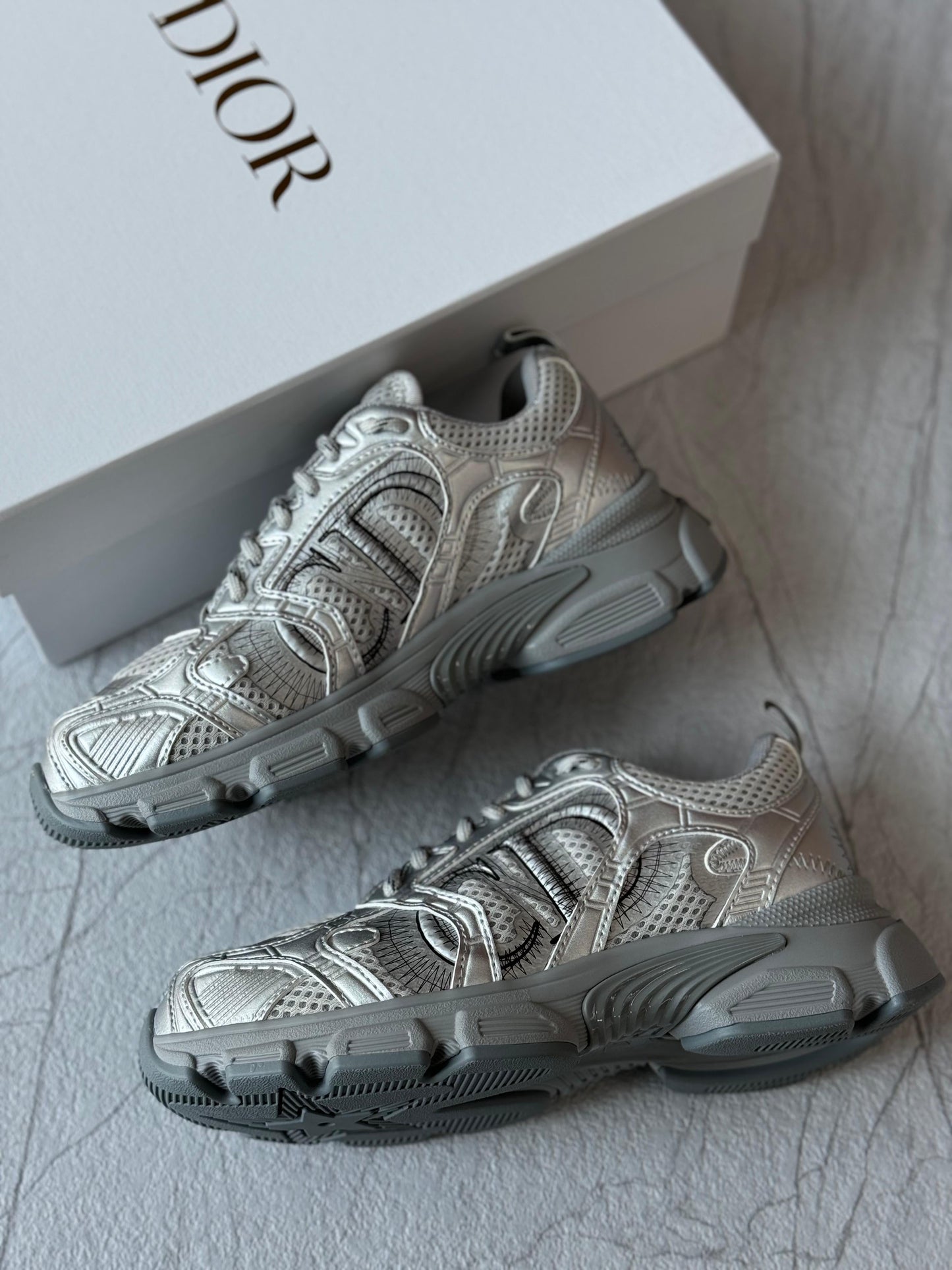 Dior sneakers
