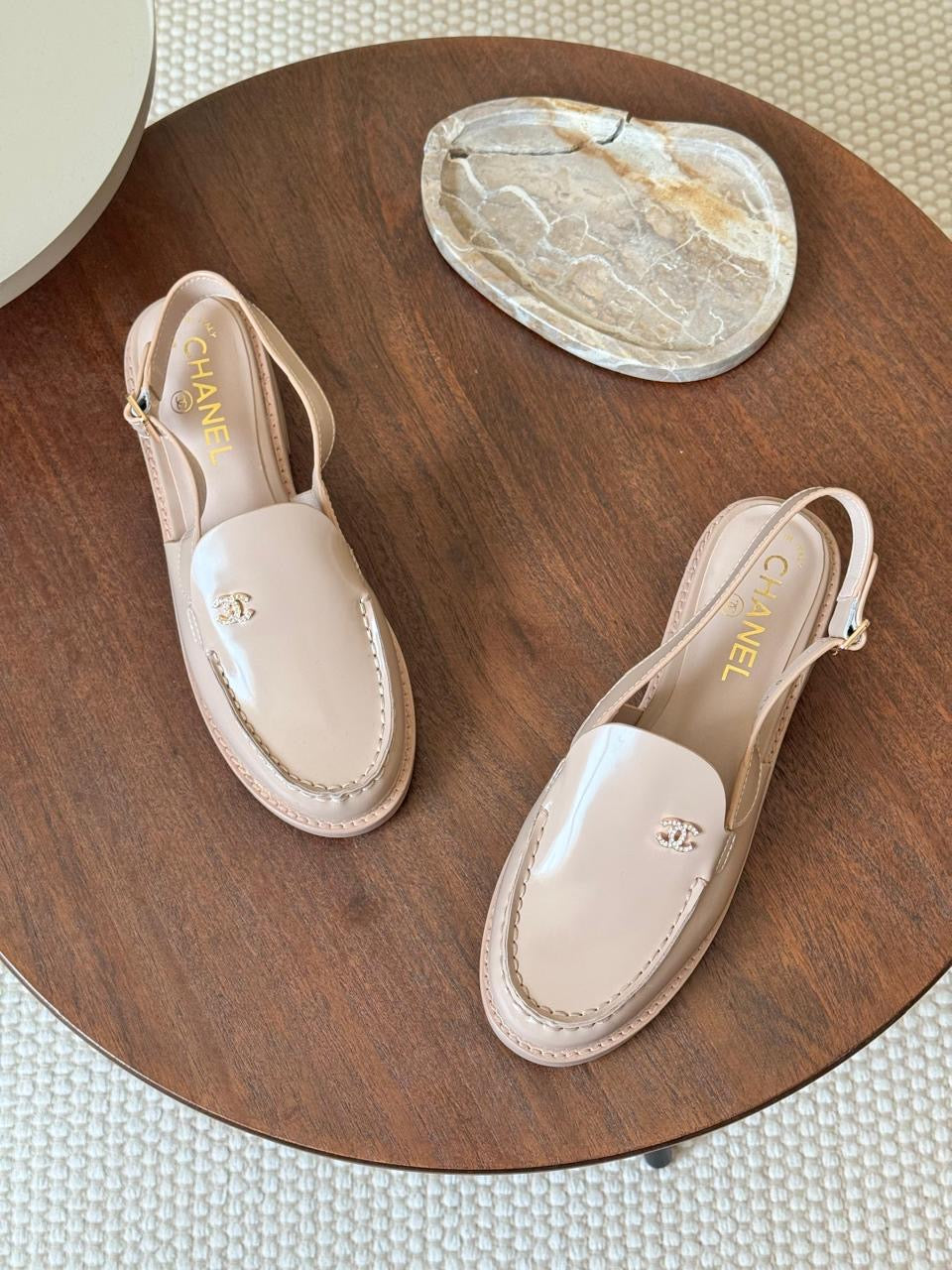 Chanel mules - beige loafer