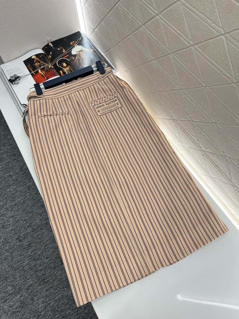 Lv skirt