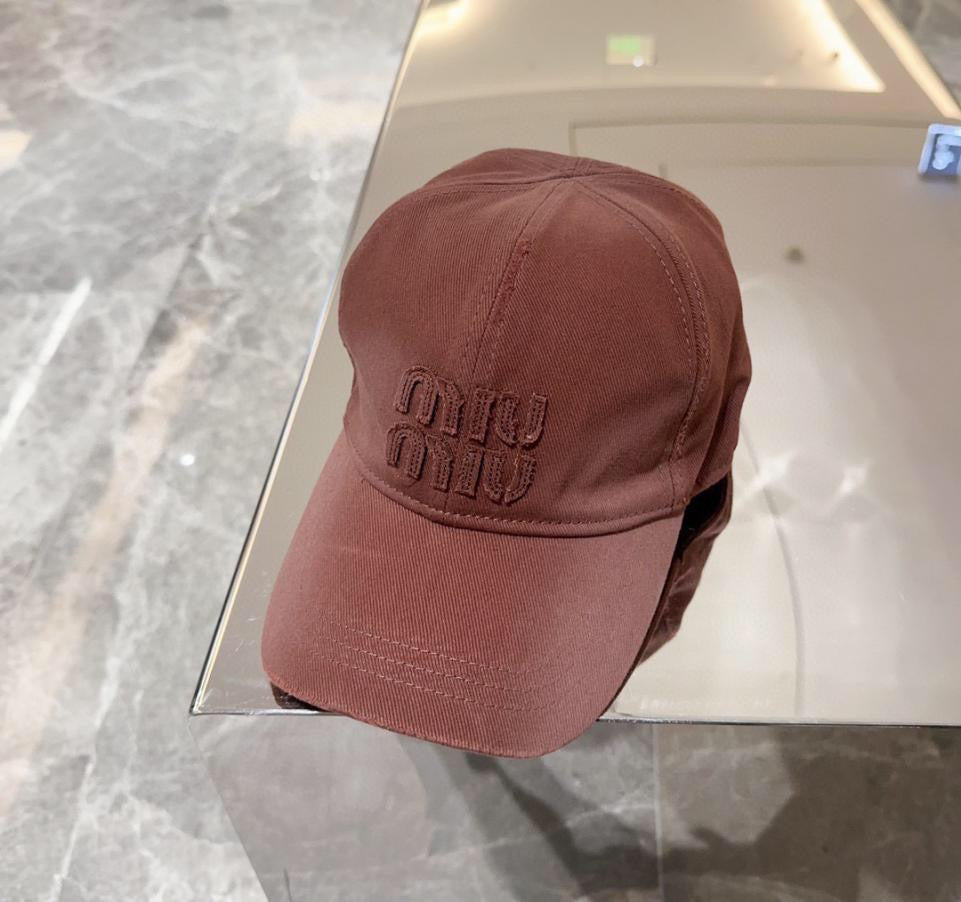 Miu miu cap