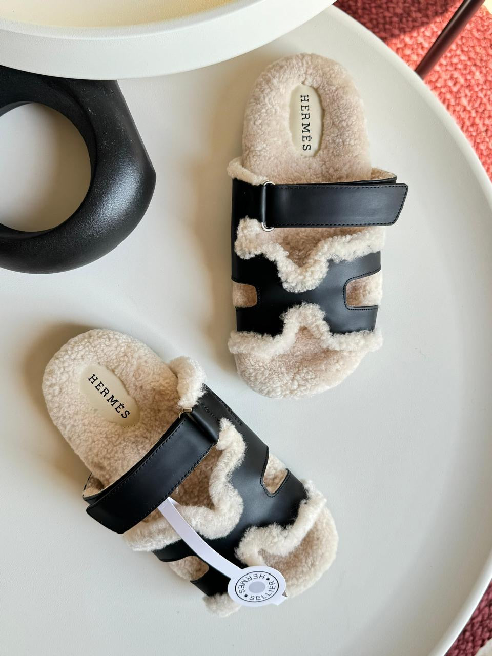 Hermes slippers chypre with fur
