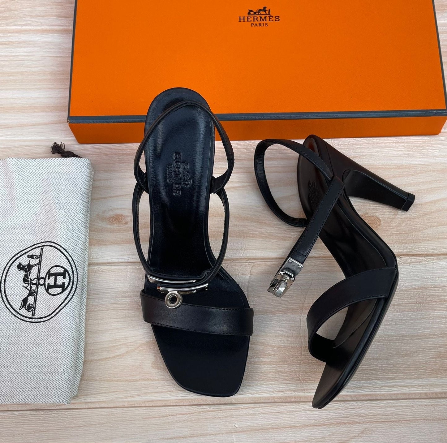 Hermes sandals heels