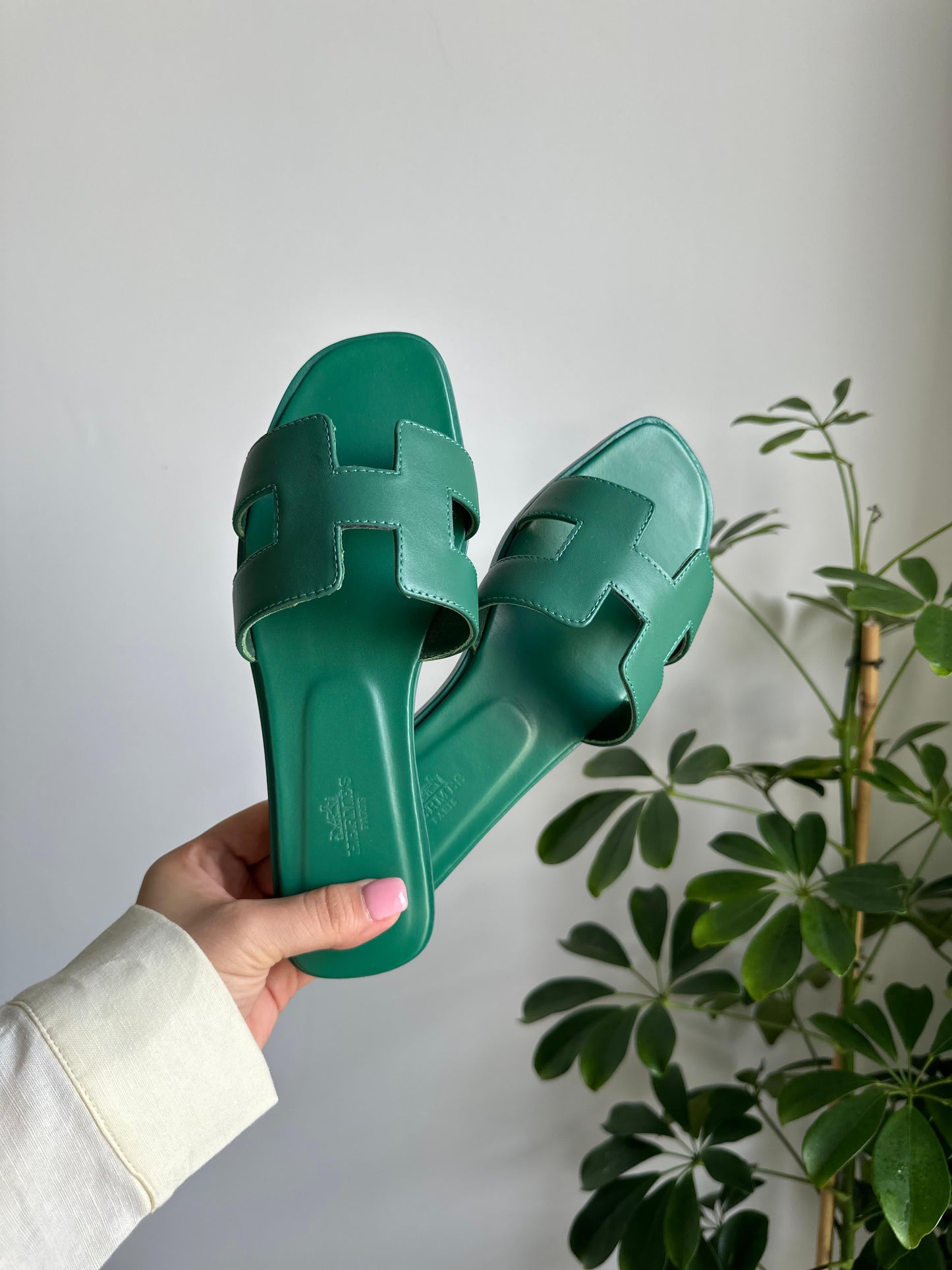Hermes slippers soft