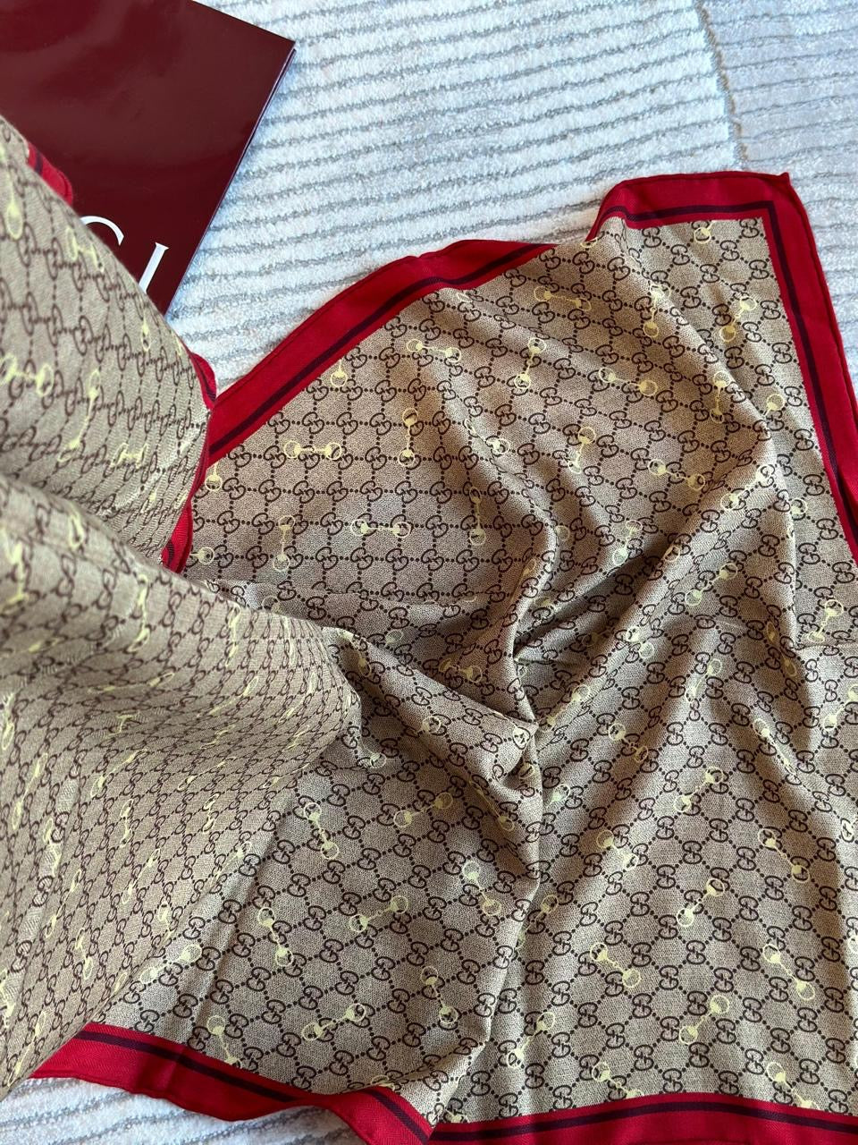 Gucci scarf