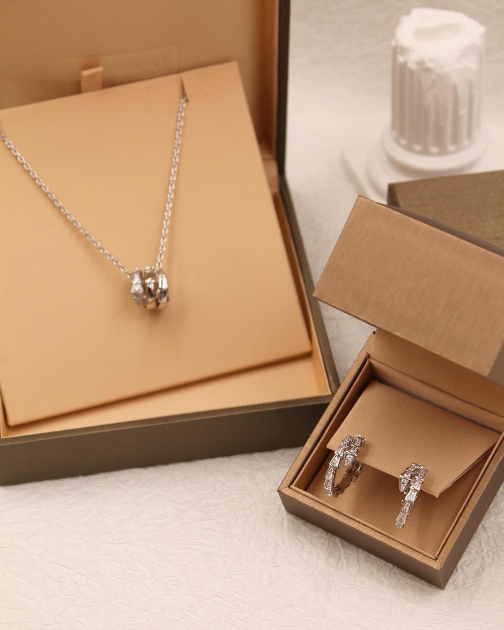 Bvlgari jewelry set ( necklace & earrings )