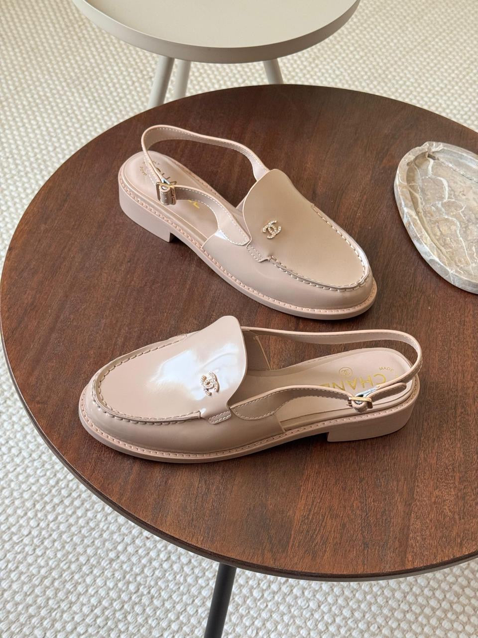 Chanel mules - beige loafer