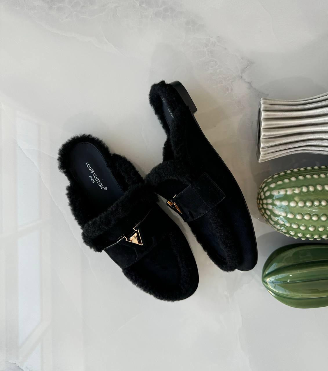 Lv mules with fur