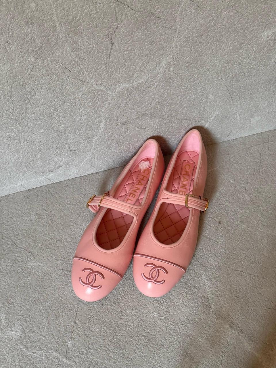 Chanel ballerina