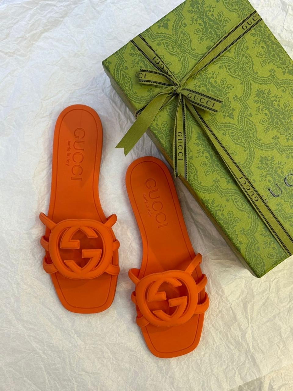 Gucci slippers