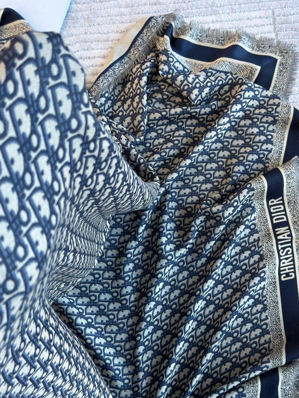 Dior scarf 140x140 cm