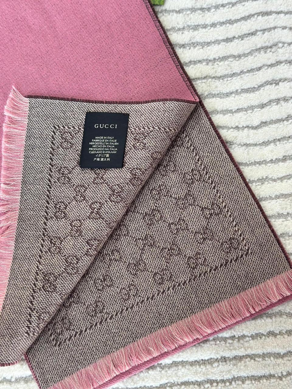 Gucci scarf