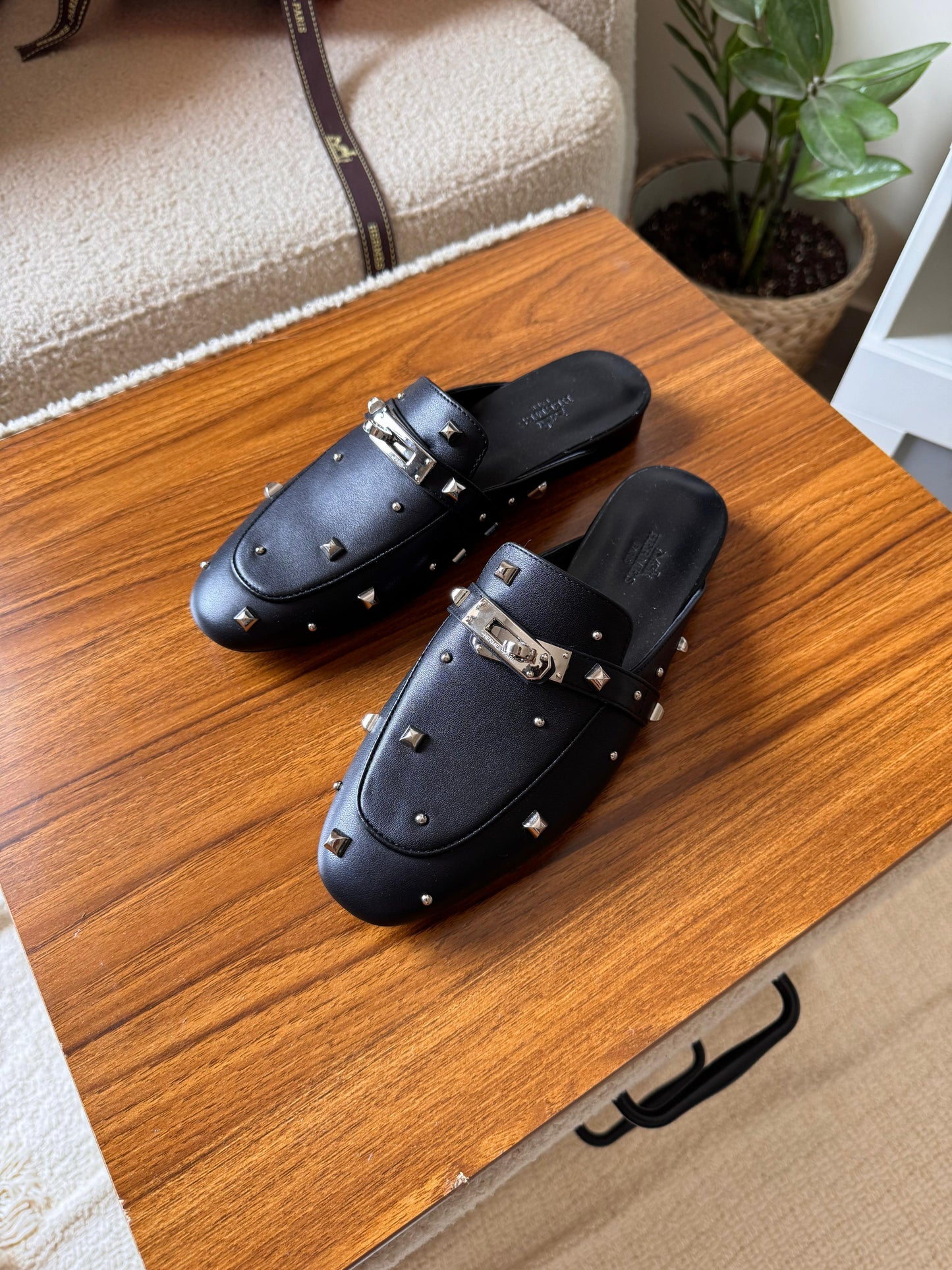Hermes mules