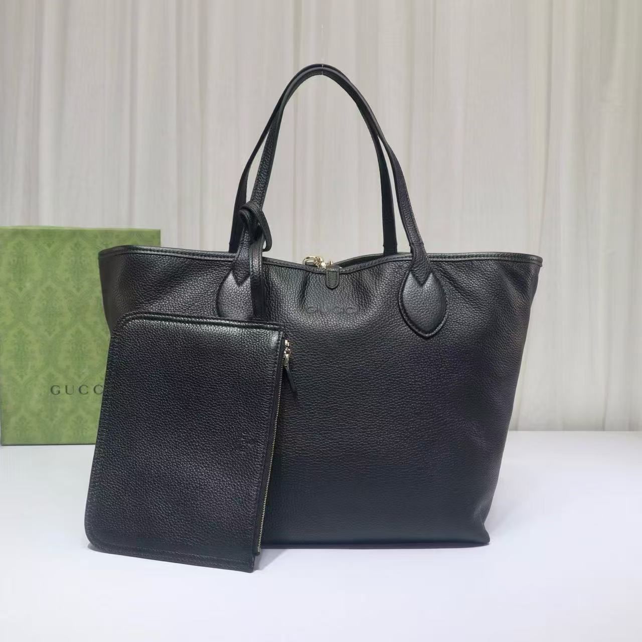 Gucci bag tote - reversible