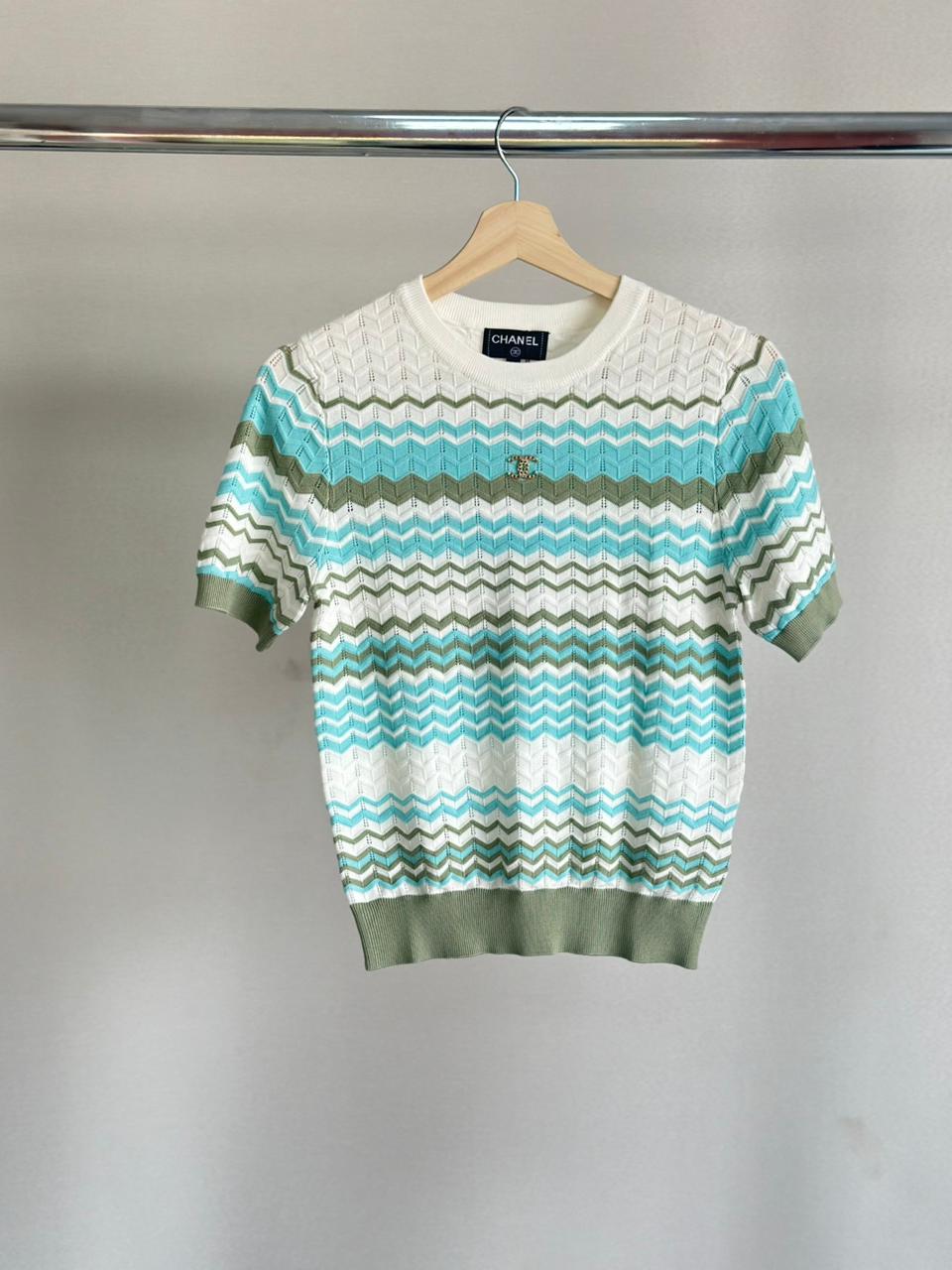 Chanel tshirt