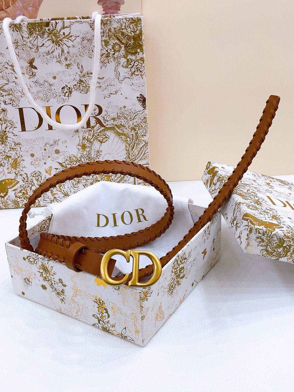 Dior belt