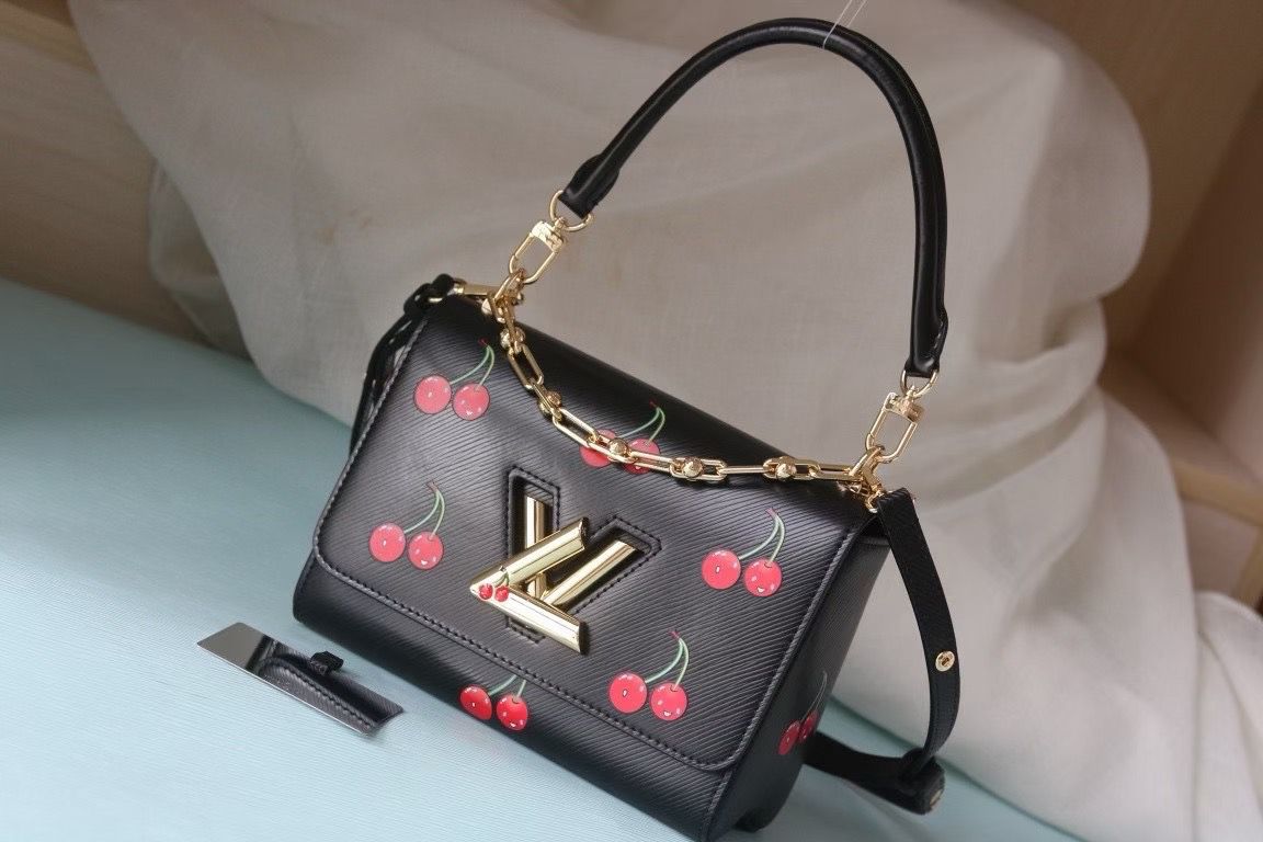 Lv bag - cherry
