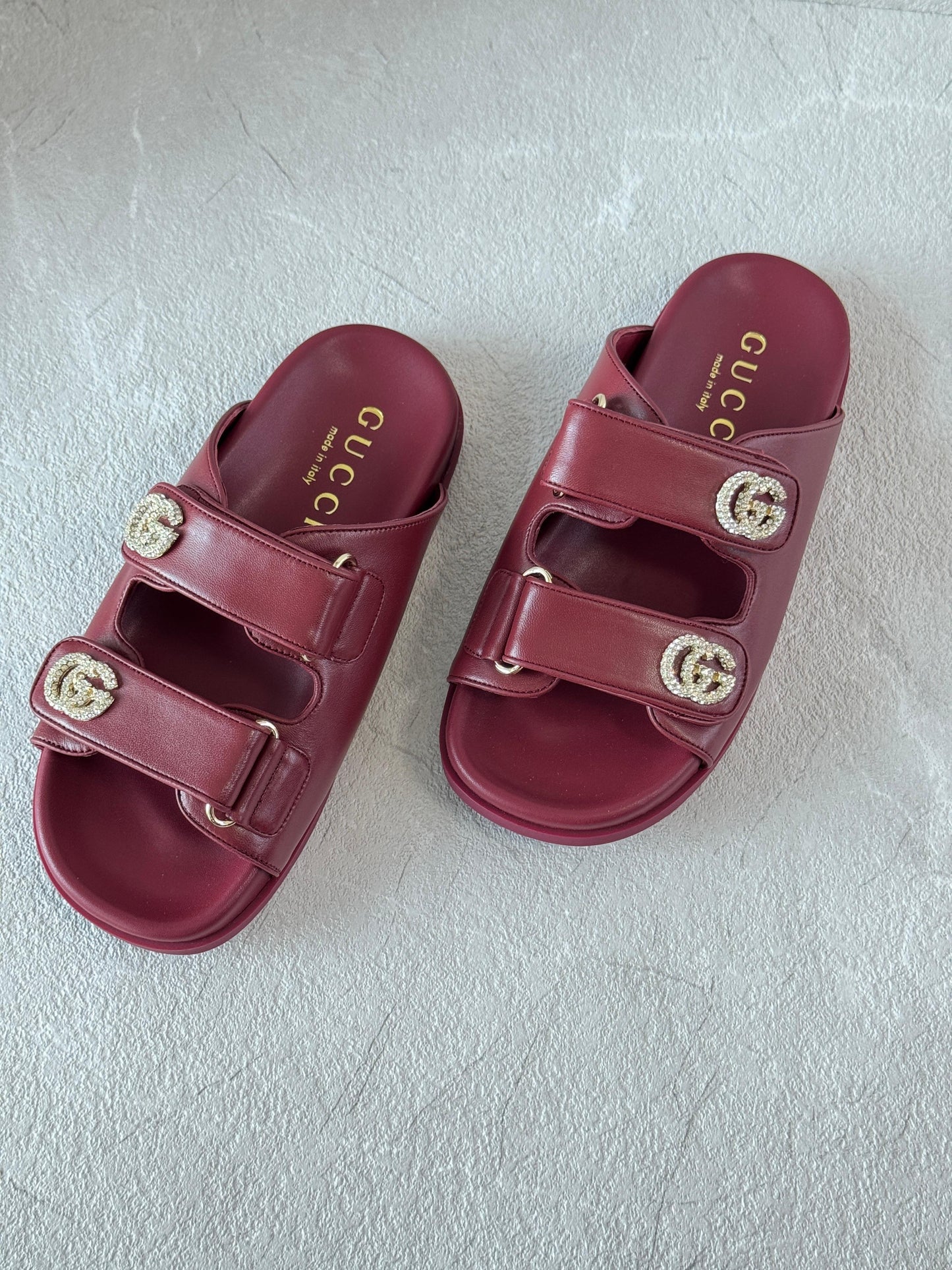 Gucci slippers
