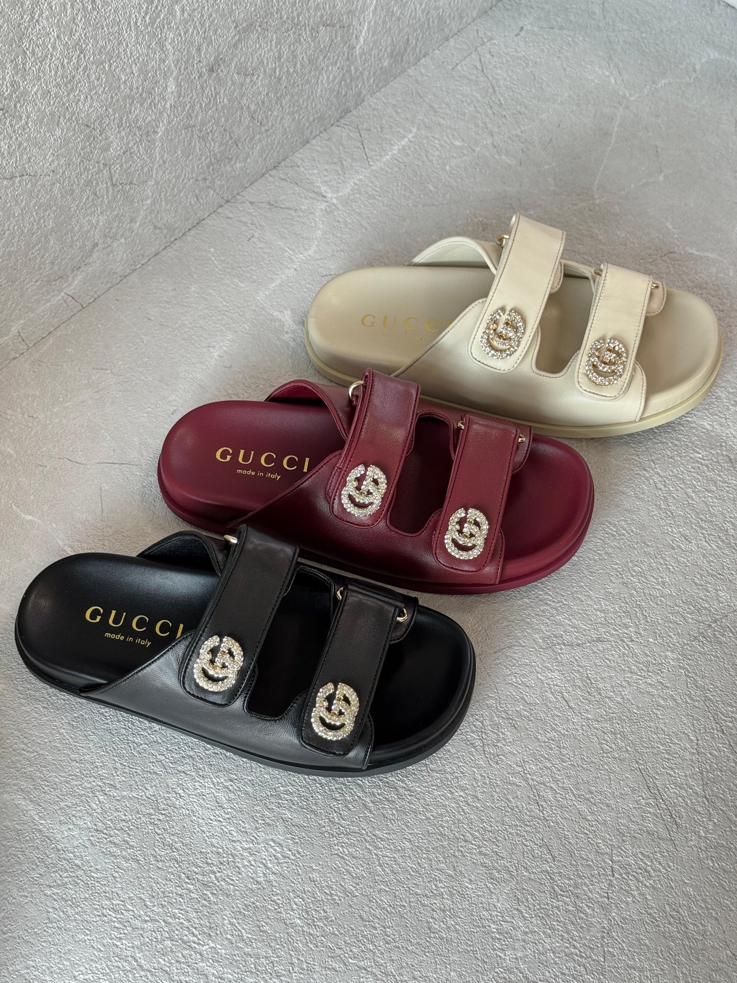 Gucci slippers