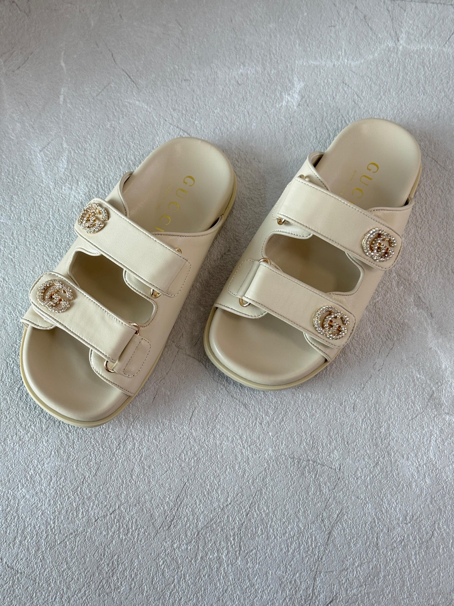 Gucci slippers