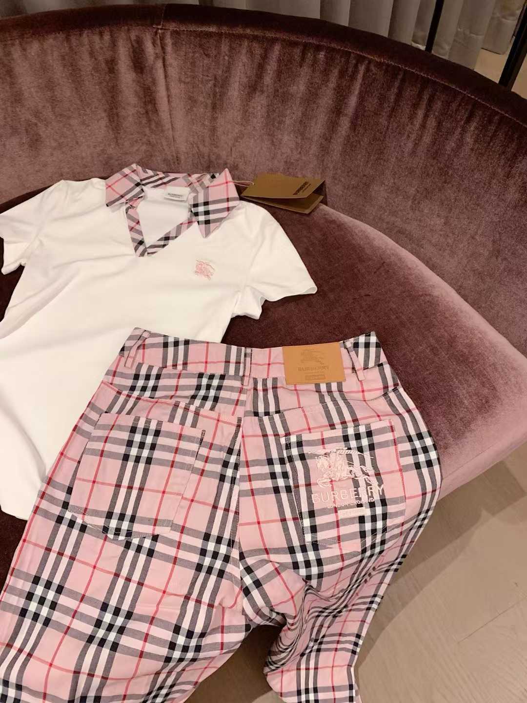 Burberry clothes set
