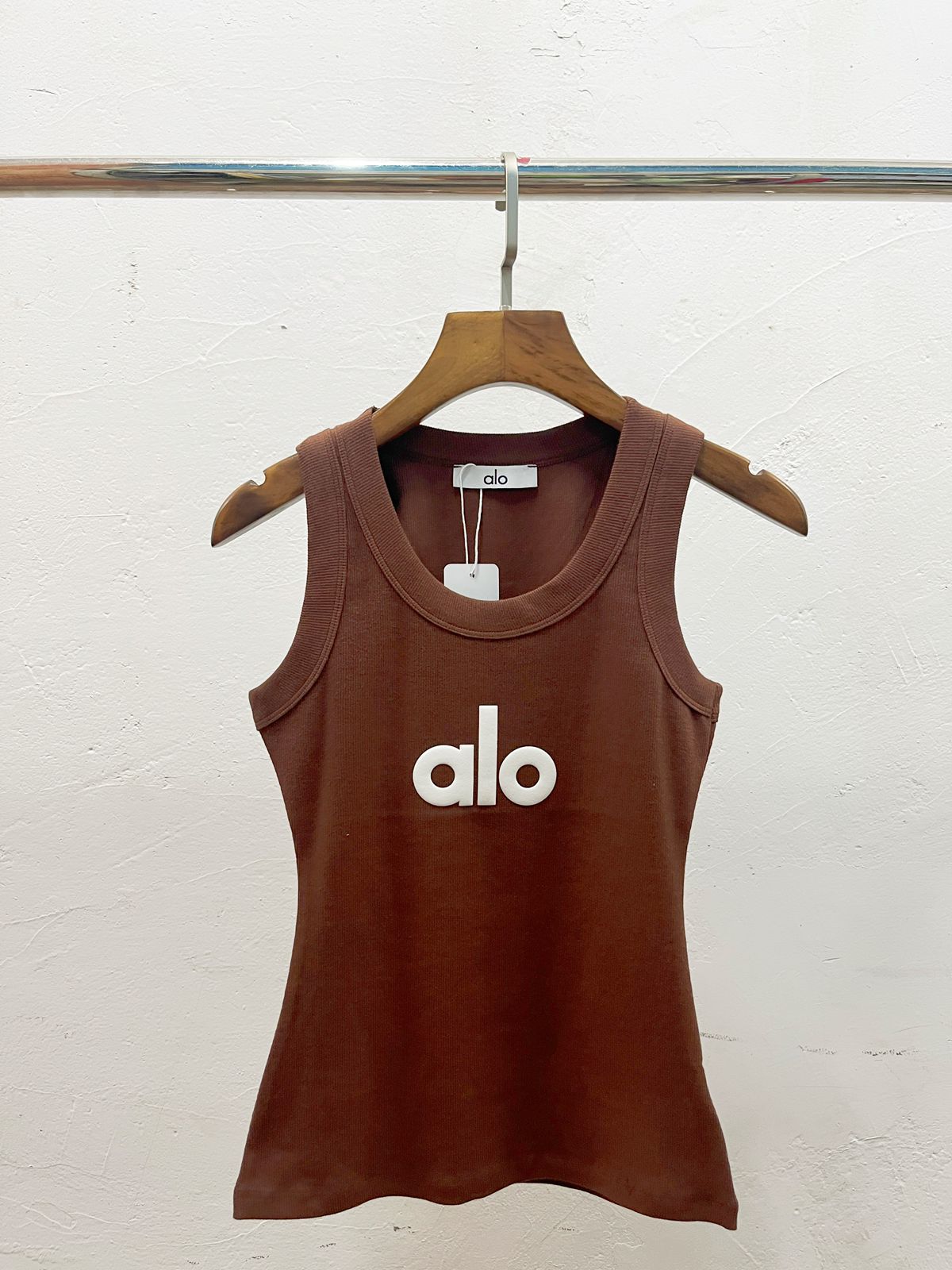 Alo top