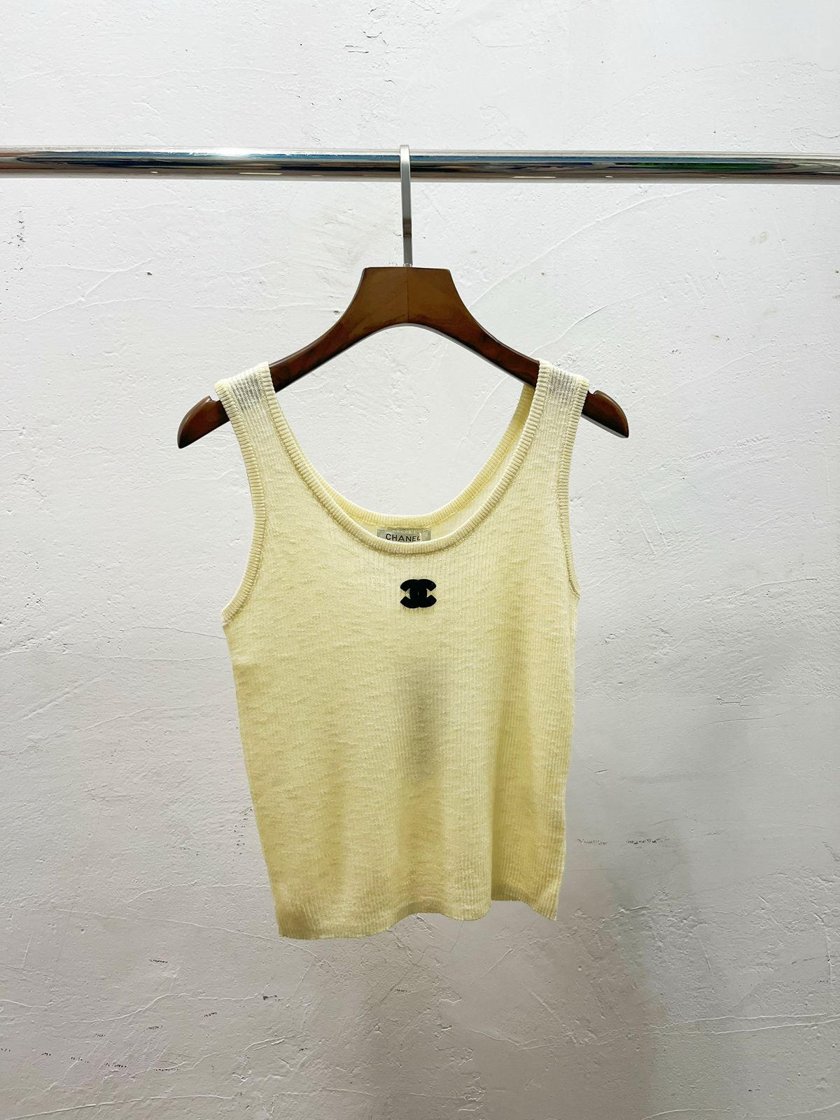 Chanel top