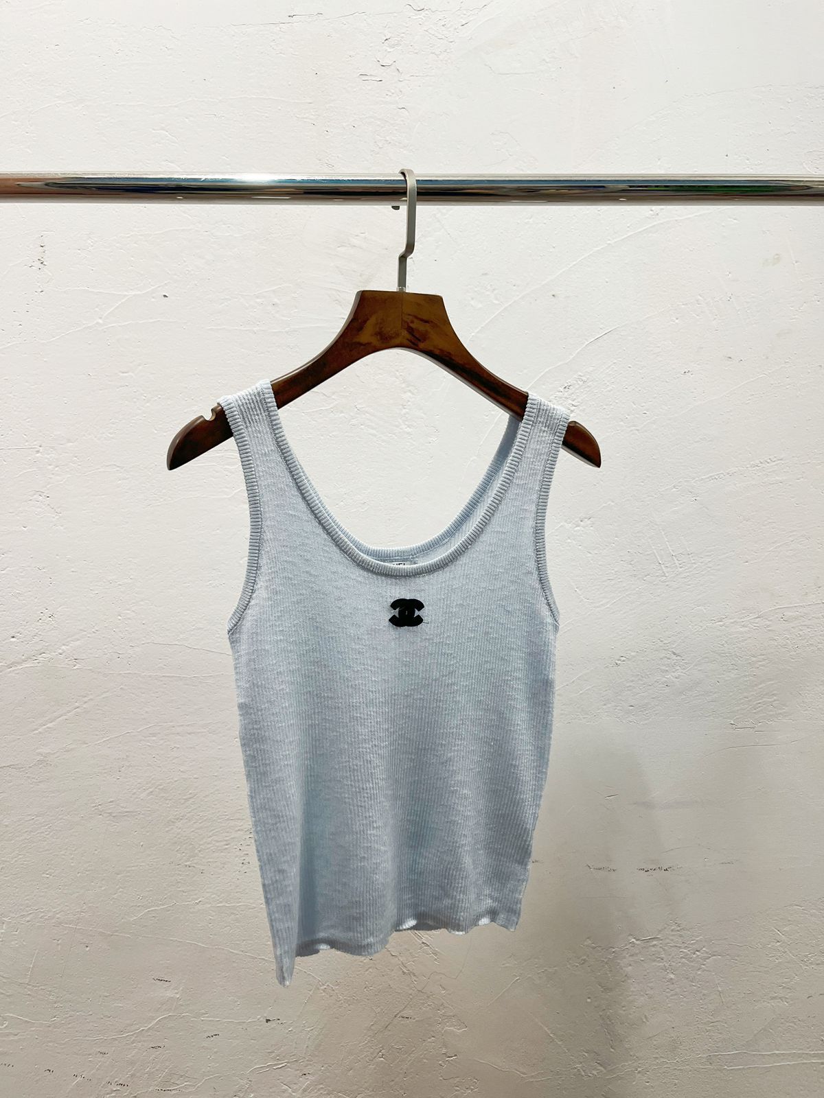 Chanel top