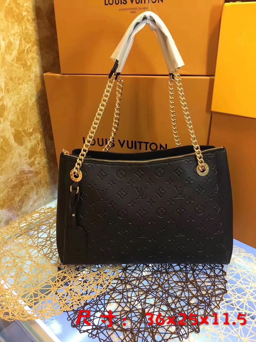 Lv bag tote