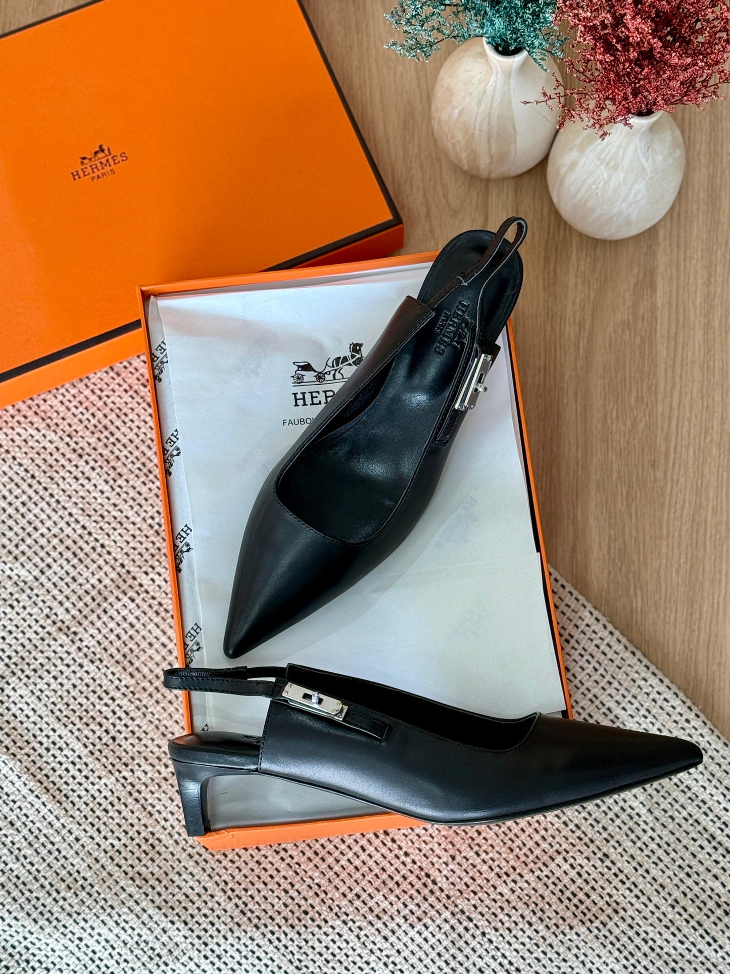 Hermes heels black